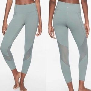 Athleta Eclipse 7/8 Tights Seafoam Green Mesh LARGE EUC wore/ Washed once